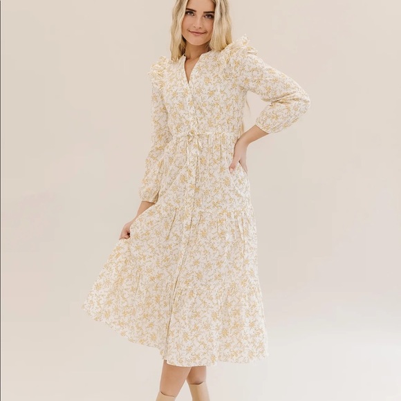Storia Dresses & Skirts - STOCKPLACE riviera dress